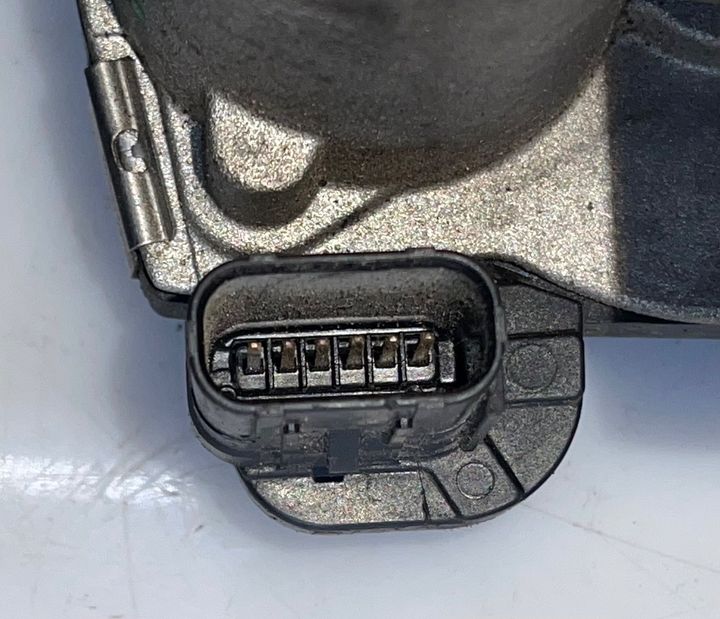 Throttle body - 2014 GMC Acadia