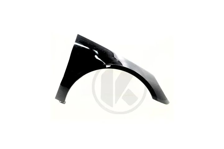 FRONT FENDER
