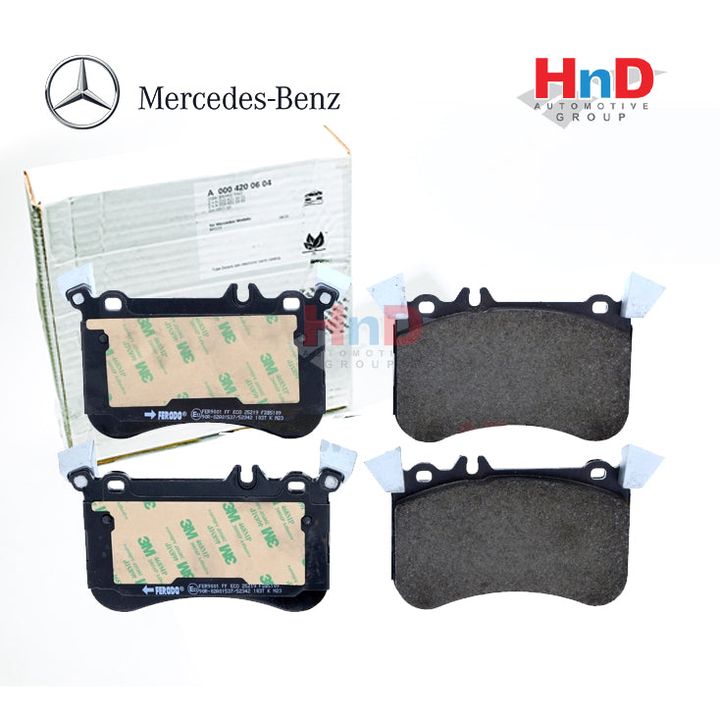 Mercedes Benz Genuine BRAKE PAD FRONT W117 CLA 45 0004206804