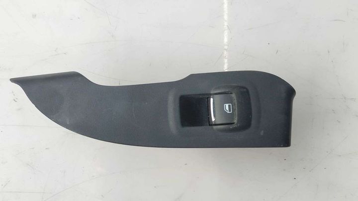 Front door switch - 2015 Lincoln MKC