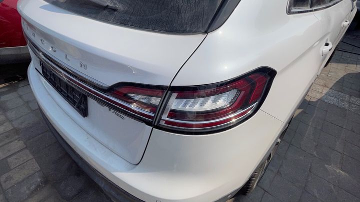 Tail Light (RH) - 2019 Lincoln Nautilus Reserve