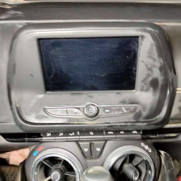 Info/GPS/TV Screen - 2021 Chevrolet Camaro 1LS/1LT