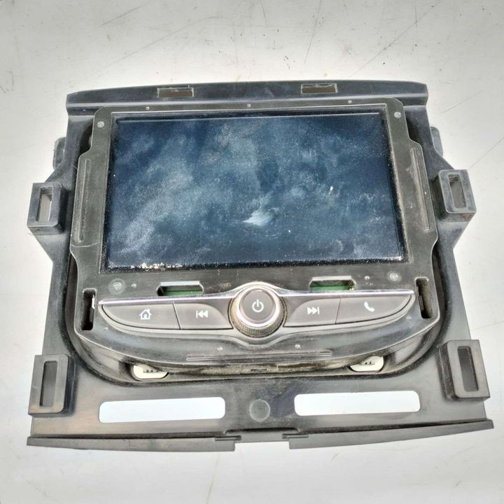 Info/GPS/TV Screen - 2019 Chevrolet Traverse