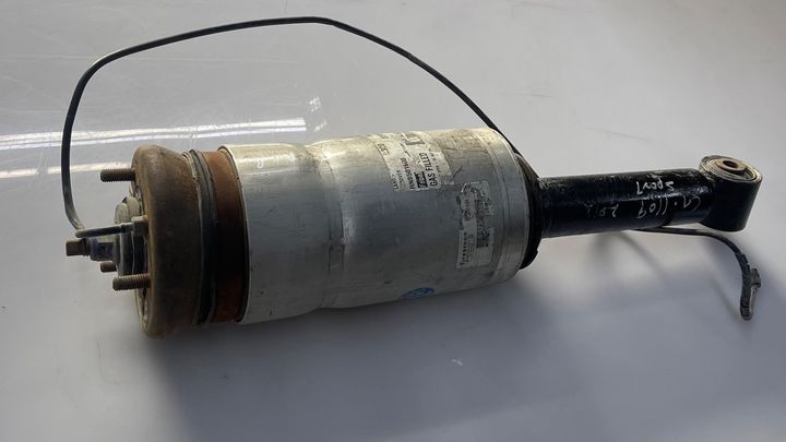 Shock Absorber (RHB) - 2012 Land Rover RANGE ROVER