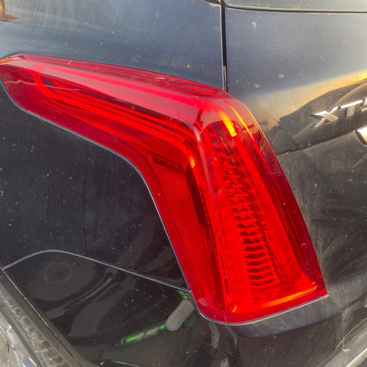 Tail Light (RH) - 2017 Cadillac XT5