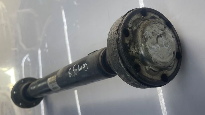 Front drive shaft - 2008 Audi Q7