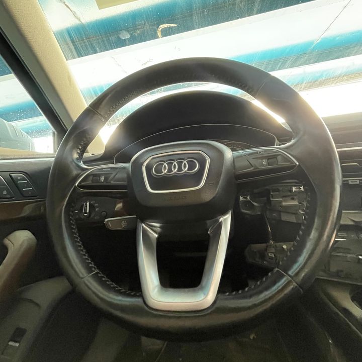 Steering wheel - 2017 Audi A4