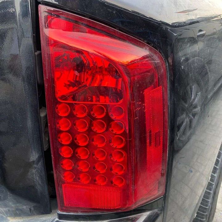 Tail Light (RH) - 2010 Infiniti QX56 5.6i