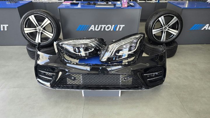 Mercedes-Benz w222 560  AMG Line Front Bumper & Headlights