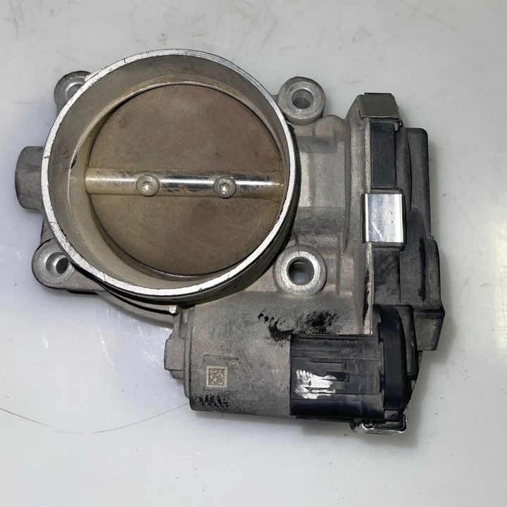Throttle body - 2018 Chevrolet Traverse