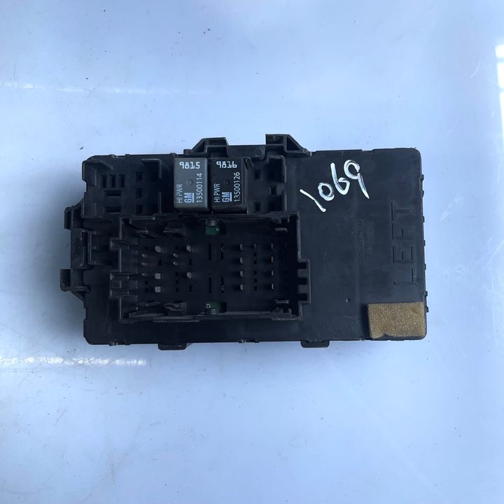 Dash fuse panel - 2015 GMC Sierra