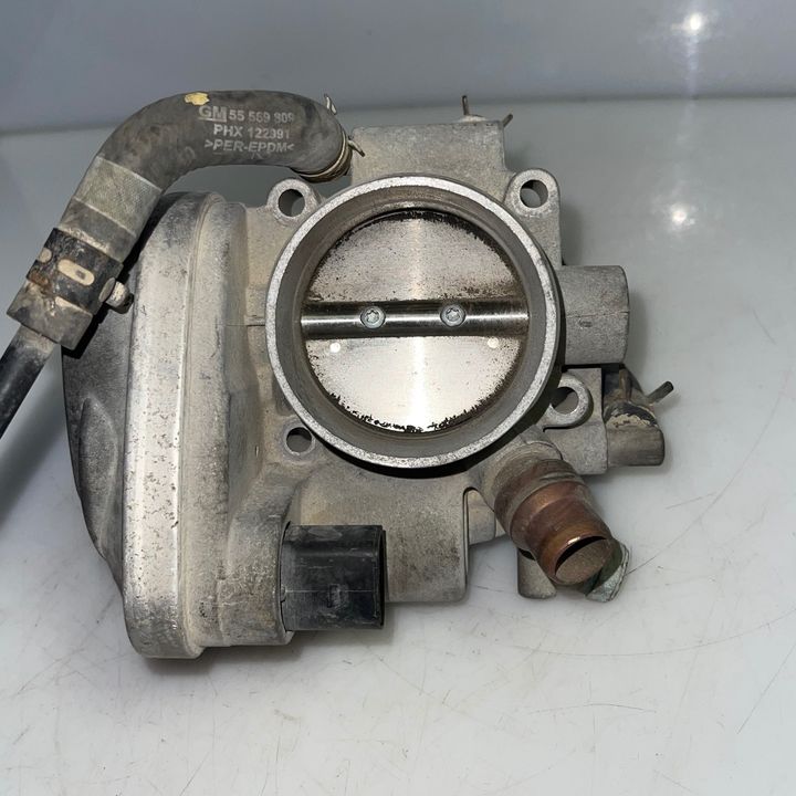 Throttle body - 2013 Chevrolet Cruze