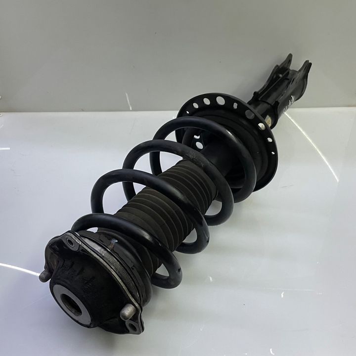 Shock Absorber (RHF) - 2020 Cadillac XT6 Premium