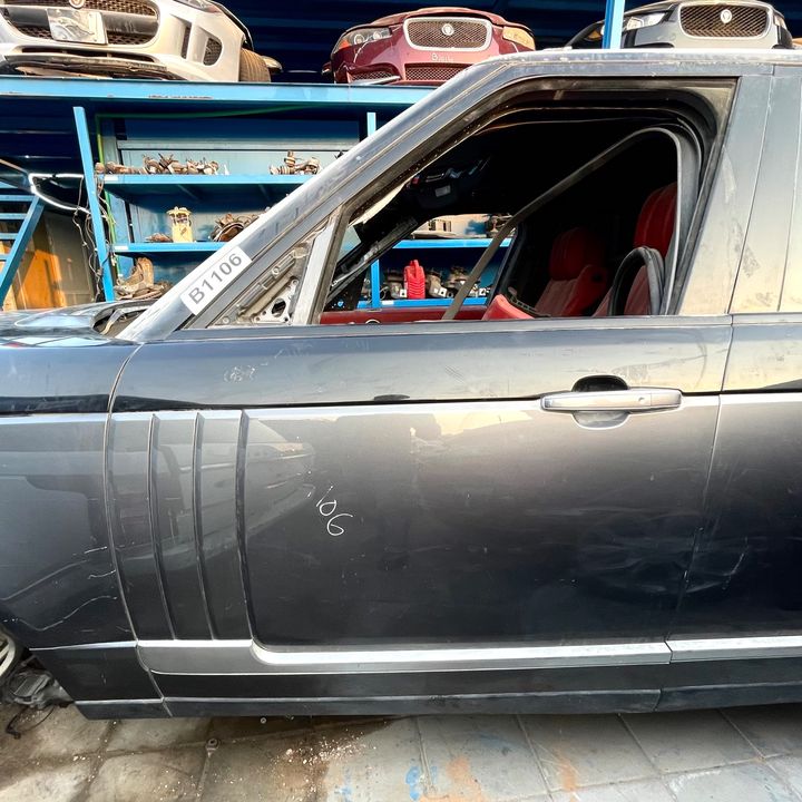 Door (LHF) - 2017 Land Rover RANGE ROVER VOGUE