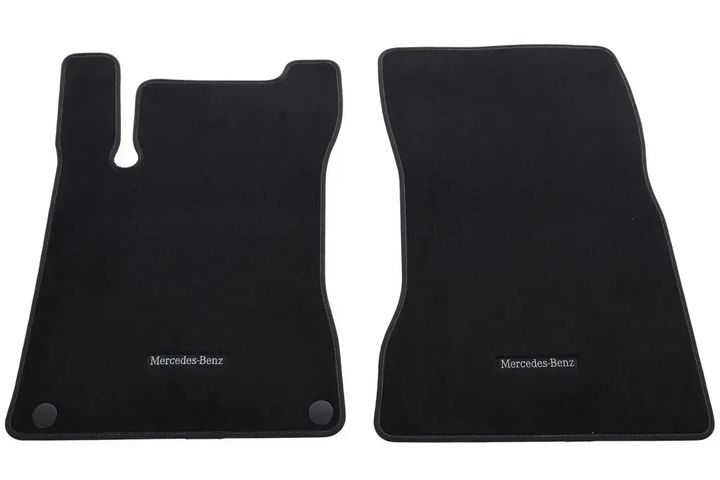 a1776805100 7c70   floor mat set