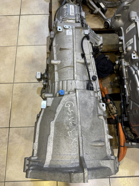 BMW X5 G05 ZF 8HP Automatic Transmission with Transfer Case