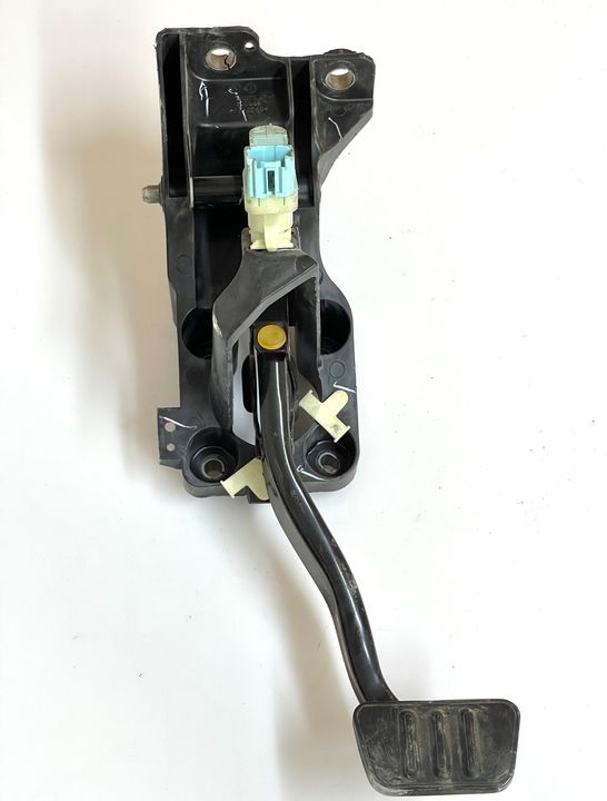 Pedal brake/clutch - 2020 Ford Mustang I4 Coupe