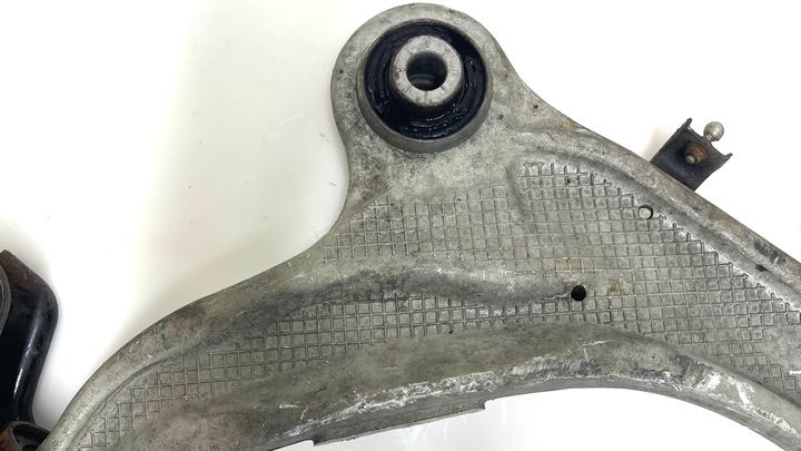 Lower arm (LH) - 2019 Lincoln Nautilus Reserve