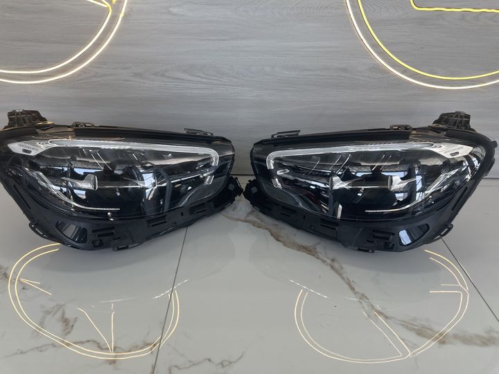 Mercedes-Benz