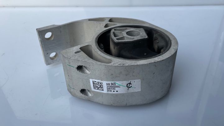 Mount (Gear) - 2020 GMC Acadia SLE