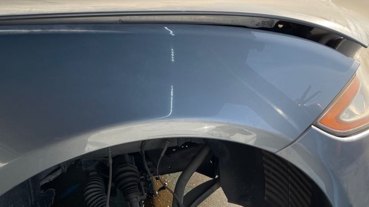 Fender (RHF) - 2013 Jaguar XJ