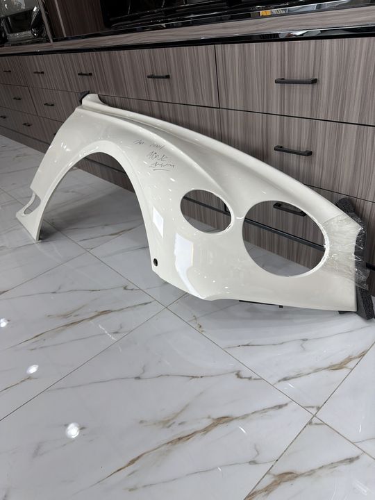 Bentley Continental GT Front Fender White