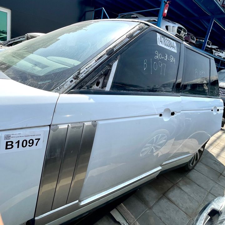 Door (LHF) - 2013 Land Rover RANGE ROVER VOGUE