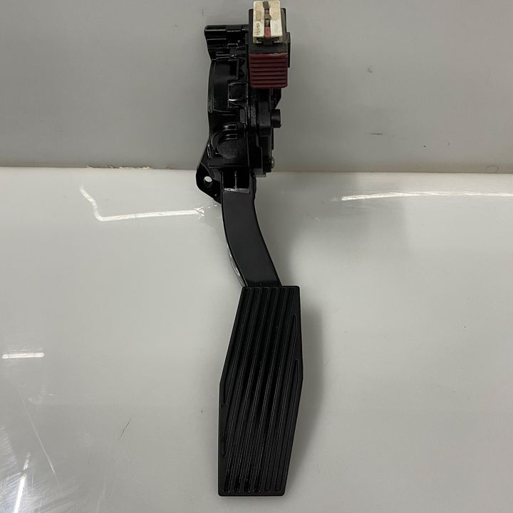 Accelerator pedal - 2014 Chevrolet Impala LTZ