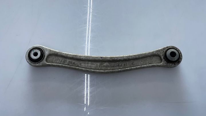 Lower arm (RH) - 2011 Porsche Cayenne
