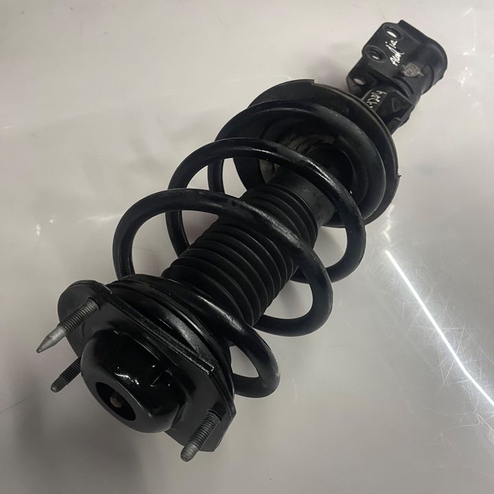 Shock Absorber (RHF) - 2015 GMC Acadia SLE 2