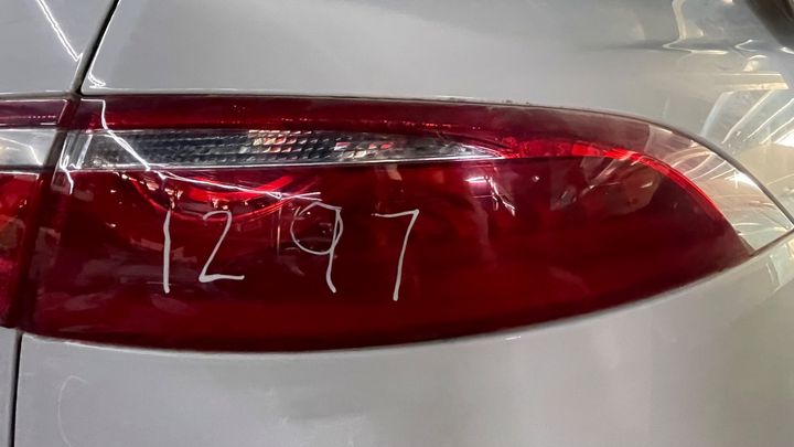 Tail Light (RH) - 2016 Jaguar XF