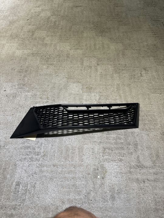 Lamborghini Aventador S Rear Bumper Grille LH