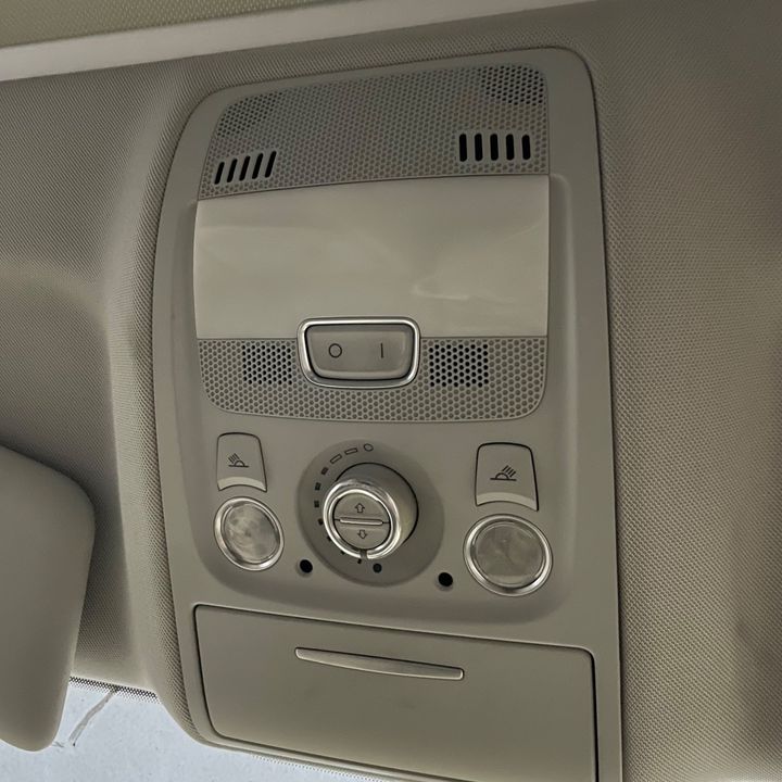 Overhead Console - 2015 Audi Q5