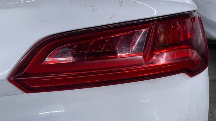 Tail Light (RH) - 2018 Audi SQ5