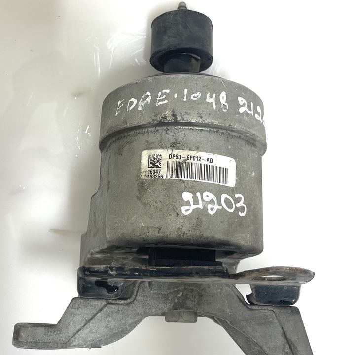 Engine mounts - 2016 Ford Edge SEL
