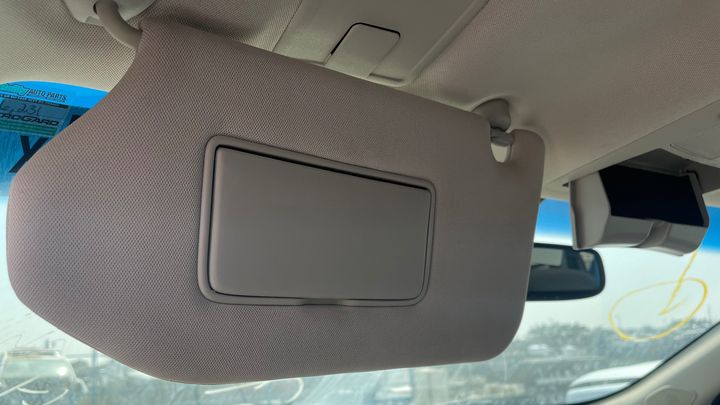 Sun visor - 2013 Nissan Pathfinder