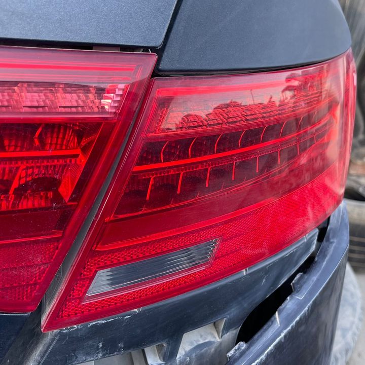 Tail Light (RH) - 2014 Audi A5