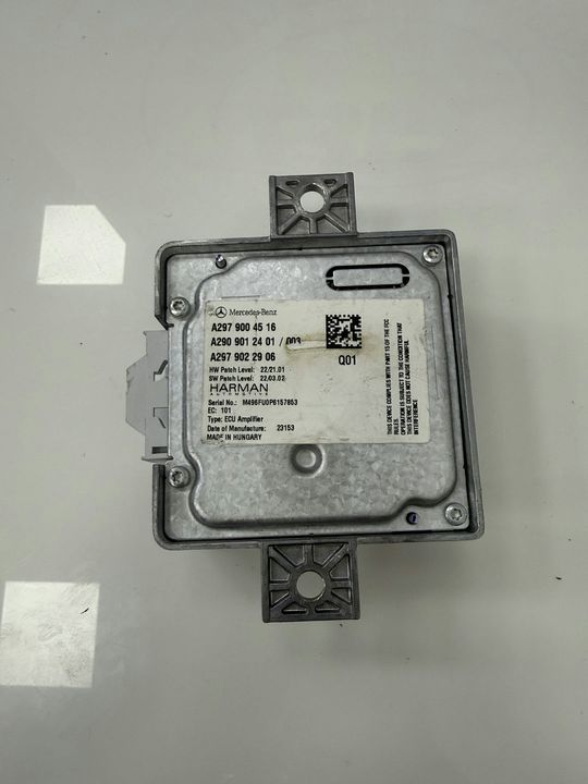 Mercedes-Benz A2979004516 ECU Amplifier