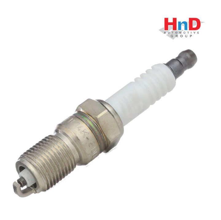 Bosch Spark Plug 0242229655 For MERCEDES-BENZ W123 W602 0021595703