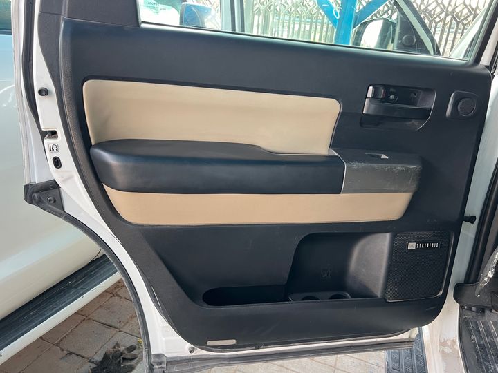 Hood/Bonnet - 2011 Toyota Sequoia