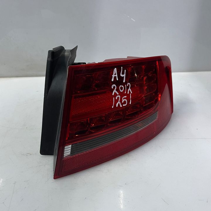 Tail Light (RH) - 2011 Audi A4 ECONOMY