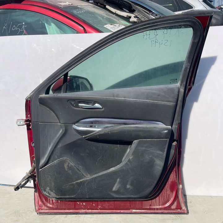 Door (RHB) - 2021 Cadillac XT4 Luxury