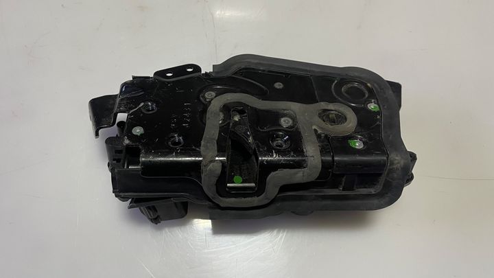 Door Lock(LHB) - 2017 Lincoln Continental Premier