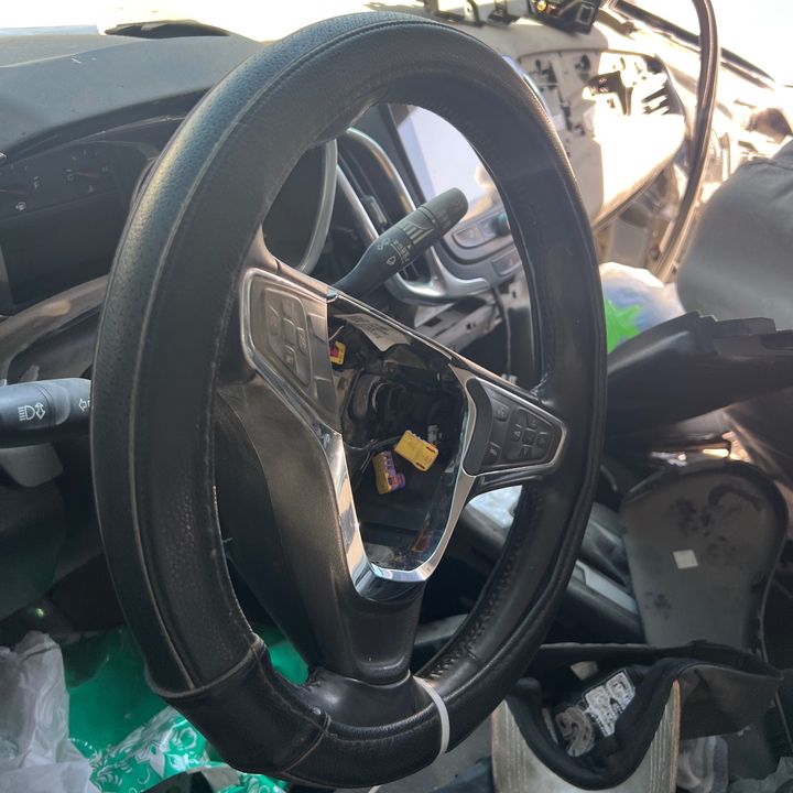 Steering Wheel - 2018 Chevrolet Equinox