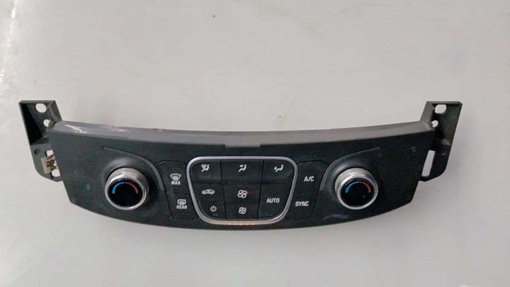 AC Control Unit - 2020 Chevrolet Traverse