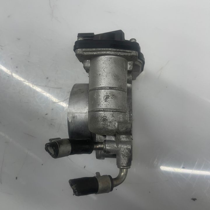 Throttle body - 2013 Nissan Pathfinder