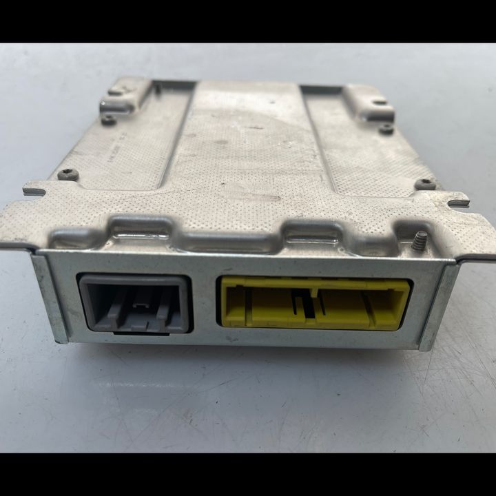 Air Suspension Control Module - 2011 Land Rover RANGE ROVER SPORT