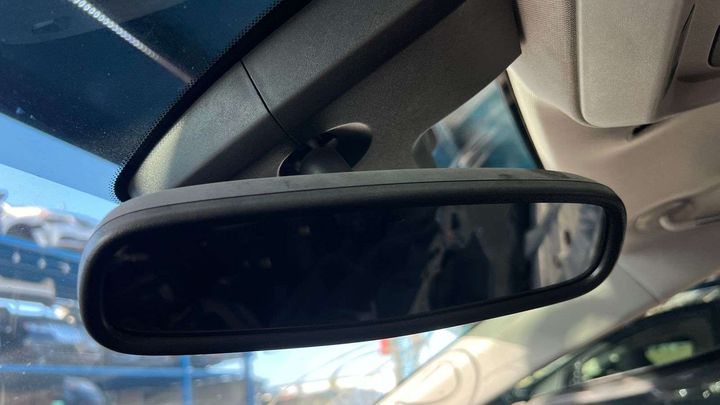 Rear view mirror - 2015 Chevrolet Impala