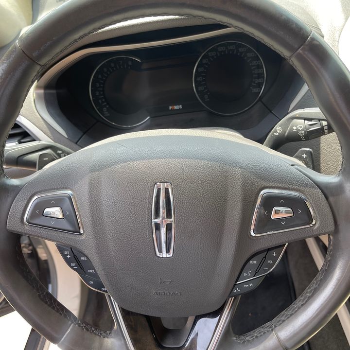 Steering wheel - 2016 Lincoln MKZ
