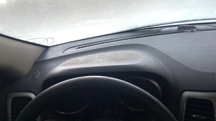 Dashboard - 2013 Jeep GRAND CHEROOKE